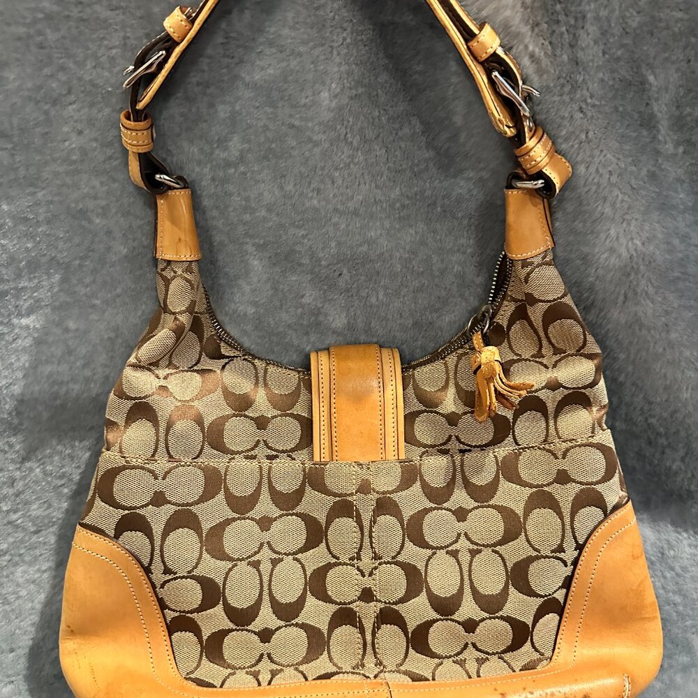 Coach Logo Shoulder Bag Purse Boho Brown Leather - Picture 2 of 9